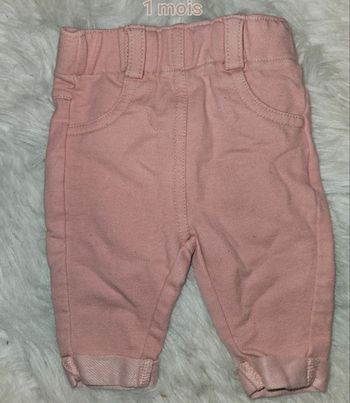 Pantalon kiabi 1 mois