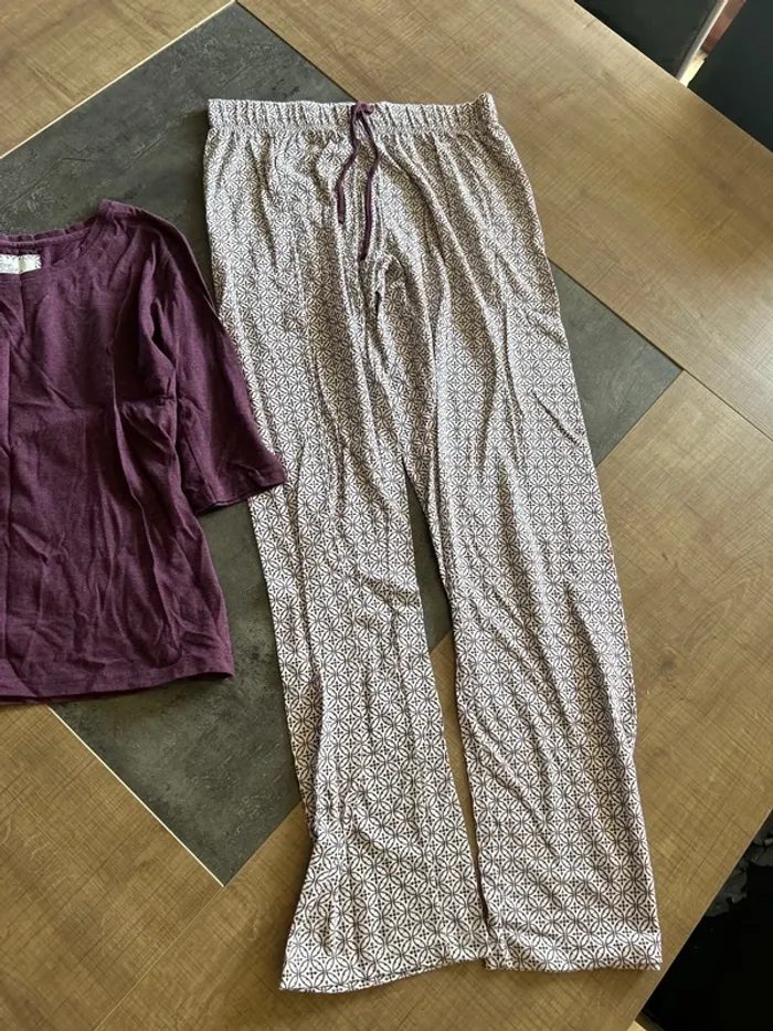 Ensemble pyjama pantalon et t-shirt femme - photo numéro 3