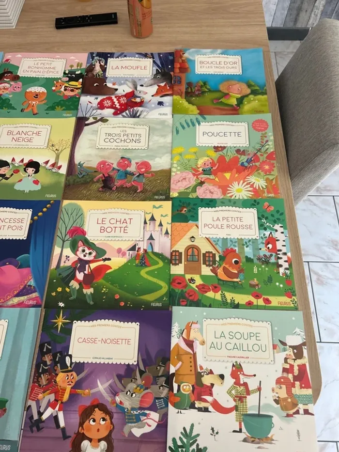 Lot de 16 petits livres mes premiers contes - photo numéro 3