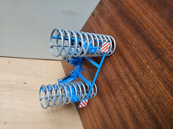 Rouleau tasse avant Lemken VarioPack K Bruder