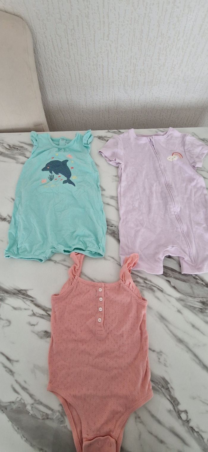 Lot 3 grenouillères