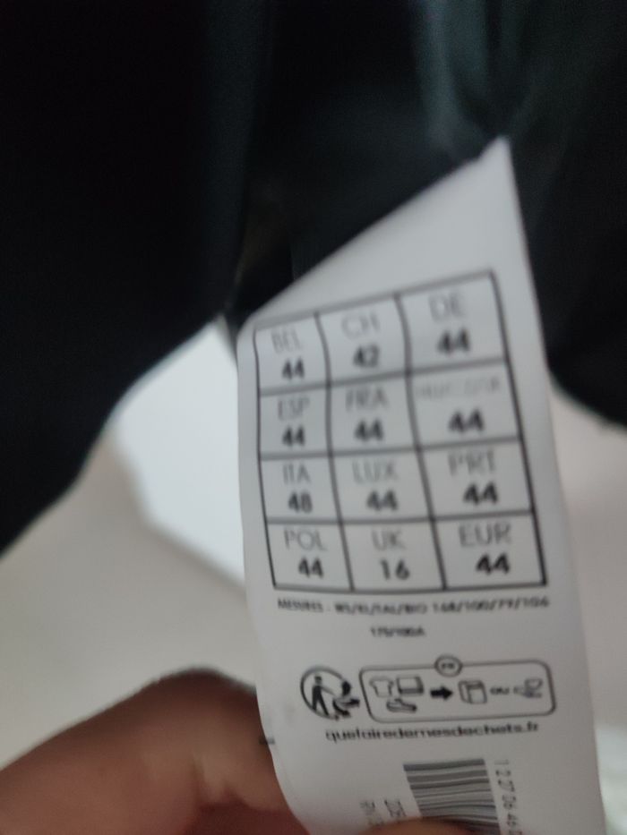 Vestes classique noir - photo numéro 4