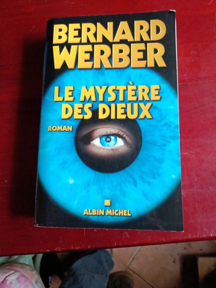 Le mystère des dieux