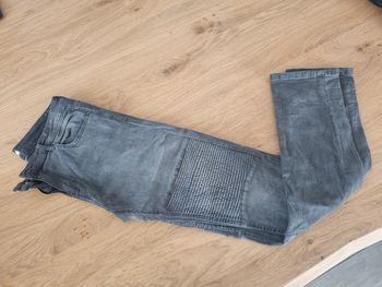 Jeans gris