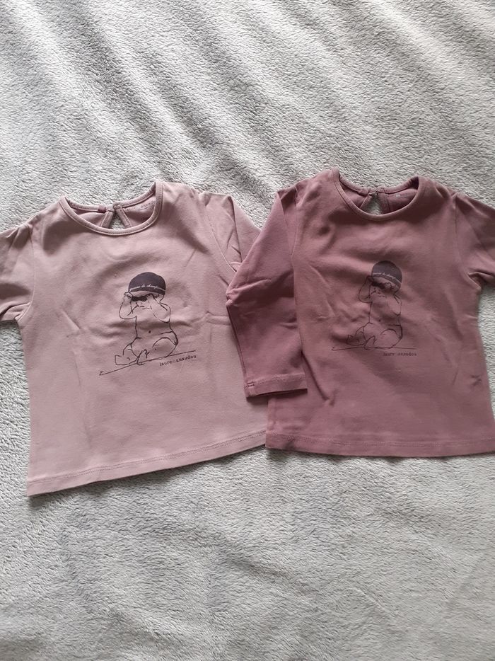 Lot 2 T-shirt fille 12 mois parme et violet neuf Laure Manaudou