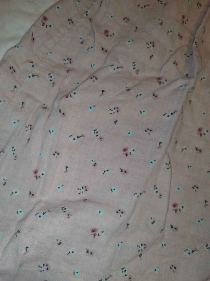 Robe Vertbaudet fleurie - photo numéro 2