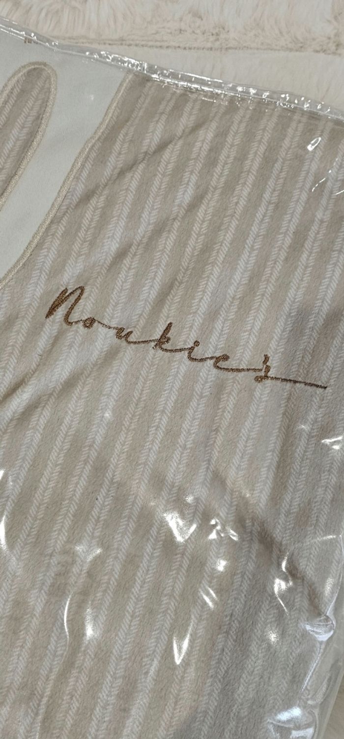 Magnifique parure de lit bébé Noukie's Neufs - photo numéro 3