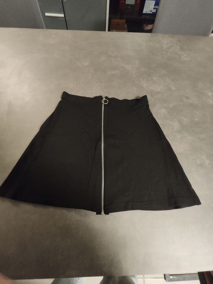 Jupe noire courte femme Pull&Bear – Taille M