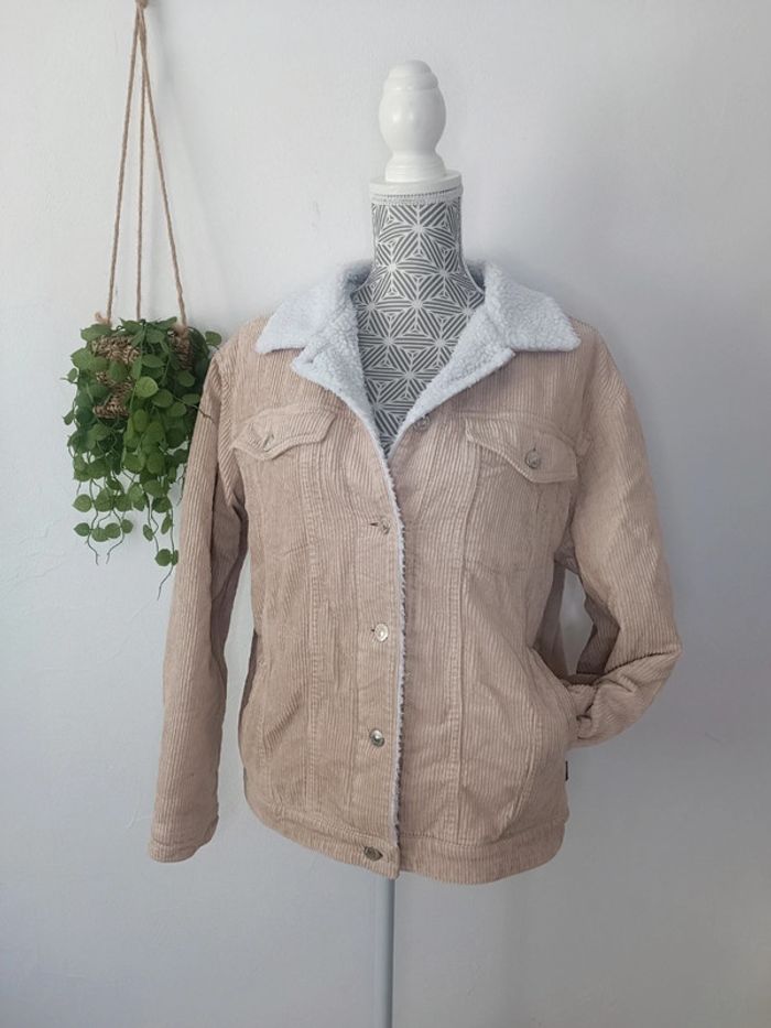 🌸 Veste Style velours taille M