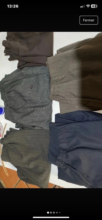 3,5€ le Pantalon classique taille 4