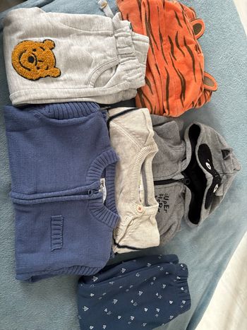 Lot vêtement bébé 
