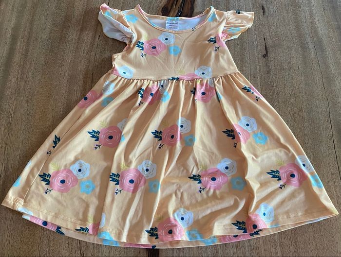 Robe à fleurs