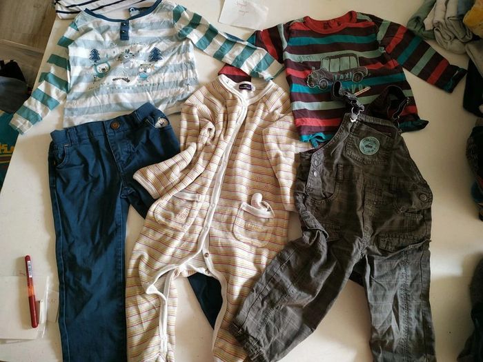 Gros lot de plus de 40 pièces garçon taille 2 ans - photo numéro 2