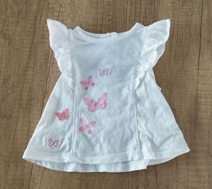 T-shirt manches courtes fille blanc papillons 🦋 roses taille 1 mois Gémo