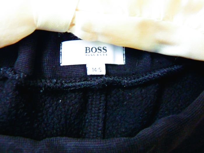 Jogging garçon 14 ans Hugo Boss noir pantalon sport bas survêtement  TBE - photo numéro 2