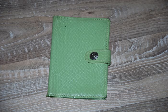 protège carnet porte carte cuir cacharel