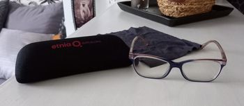Lunette de vue Etnia + etui