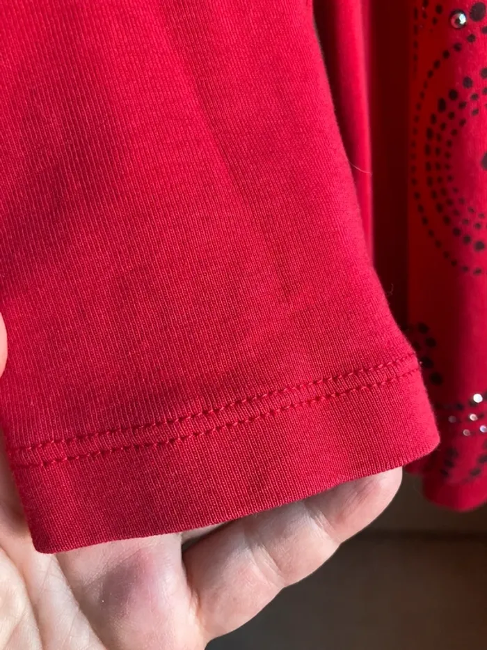 Superbe blouse jamais portée coton rouge perles noires taille M - photo numéro 7