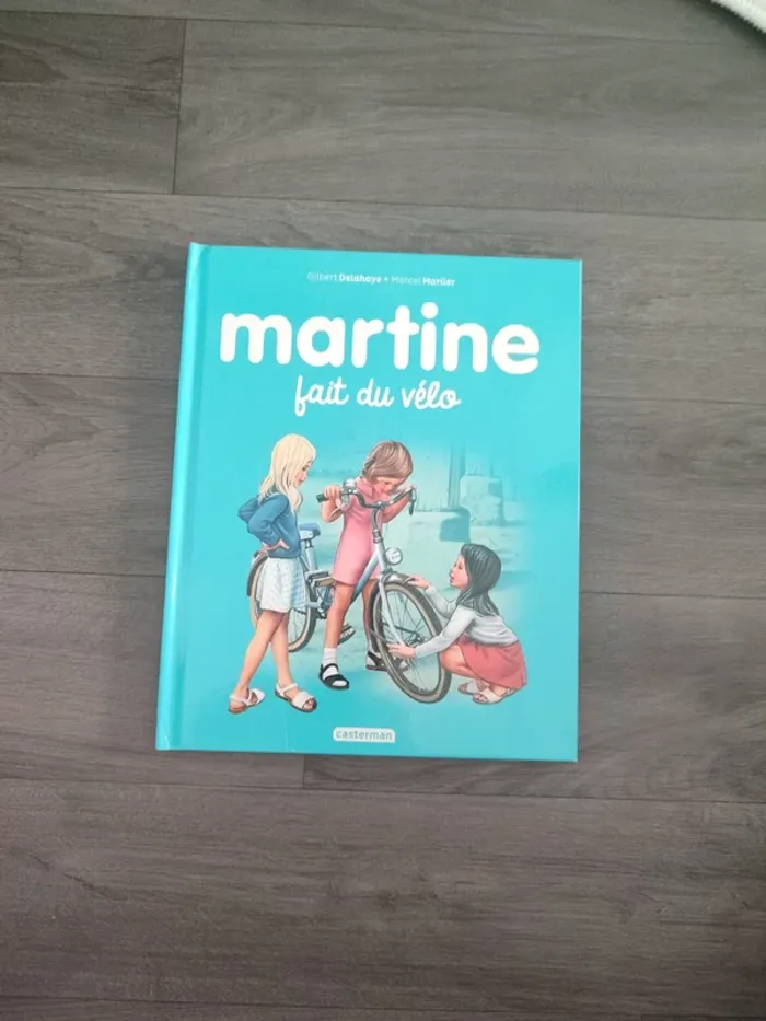 Martine fait du vélo
