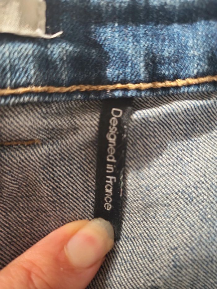 Jean 38 les petites bombes naomie - photo numéro 3