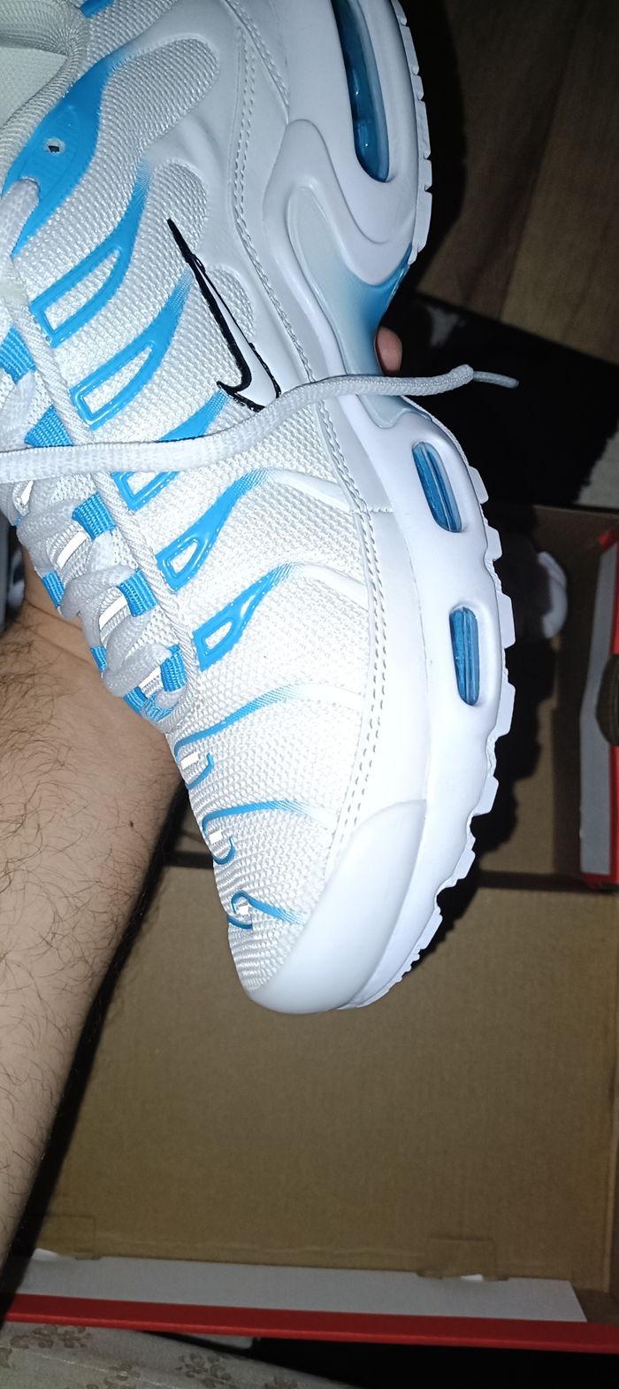 Nike tn pointure 42 - photo numéro 3