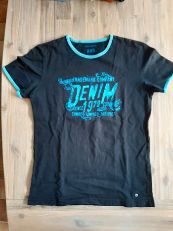 T-shirt bleu et noir pour garçon taille 16 ans