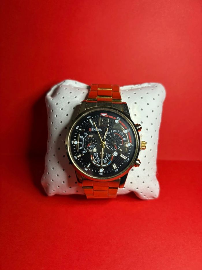 montre Geneva doré avec cadran noir à quartz pour hommes avec date - photo numéro 2