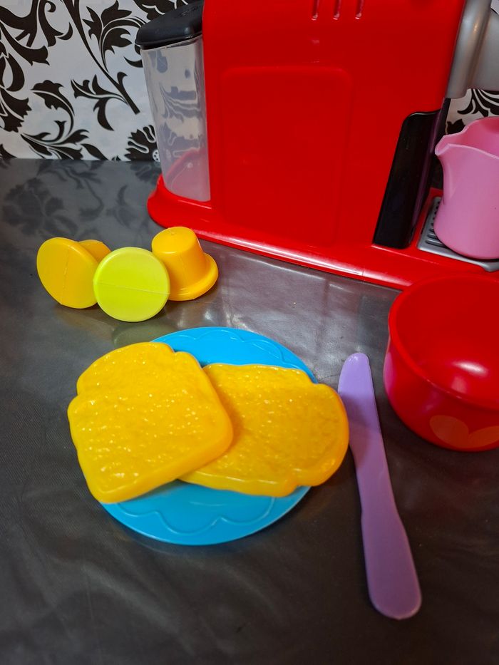 Dinette ensemble petit déjeuner avec cafetière - photo numéro 3