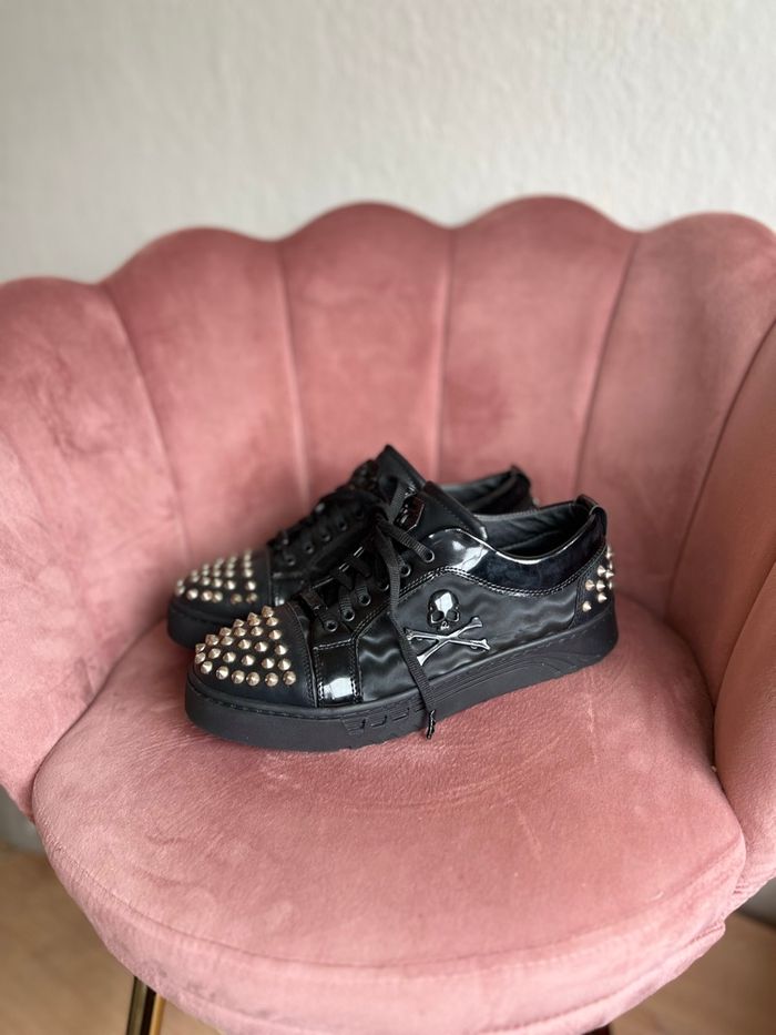 👉 Baskets noires à clous TMBG – Taille 42 – Style rock chic 🖤 - photo numéro 6