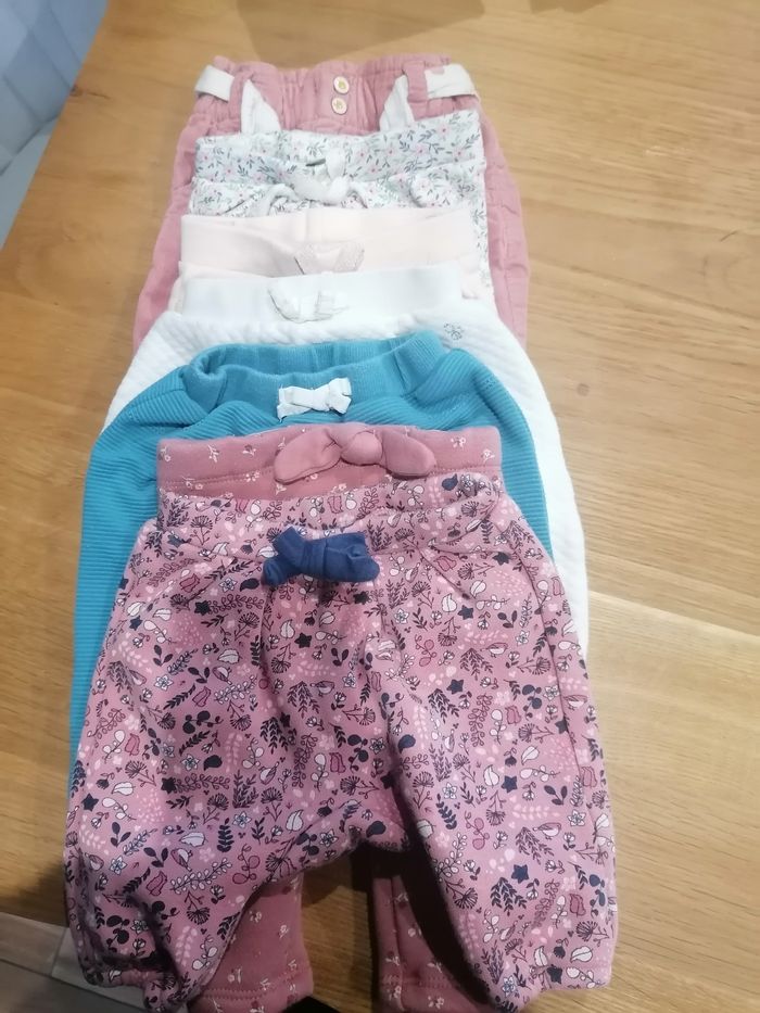 Lots 62 articles taille 1 mois fille - photo numéro 8