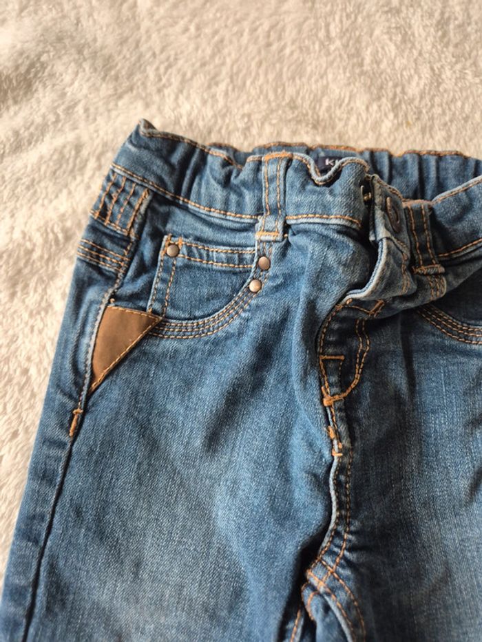 Lot 2 jeans 18 mois - photo numéro 2