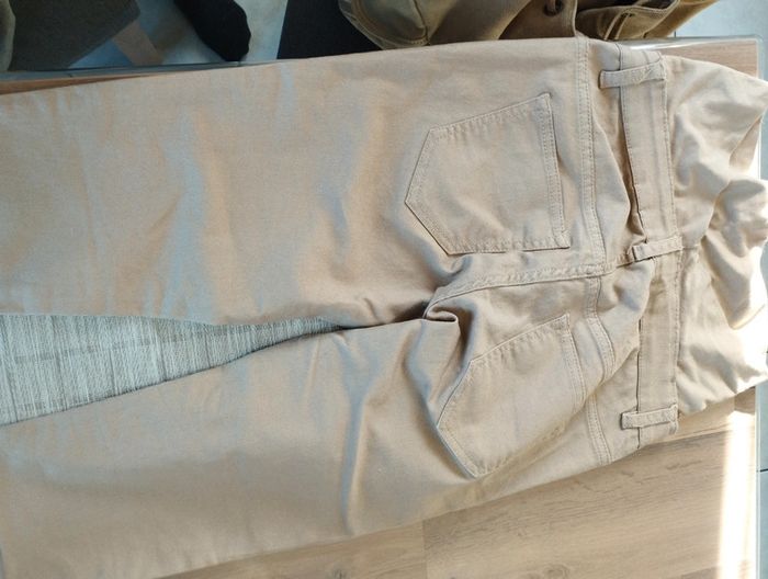 Pantalon grossesse - photo numéro 2