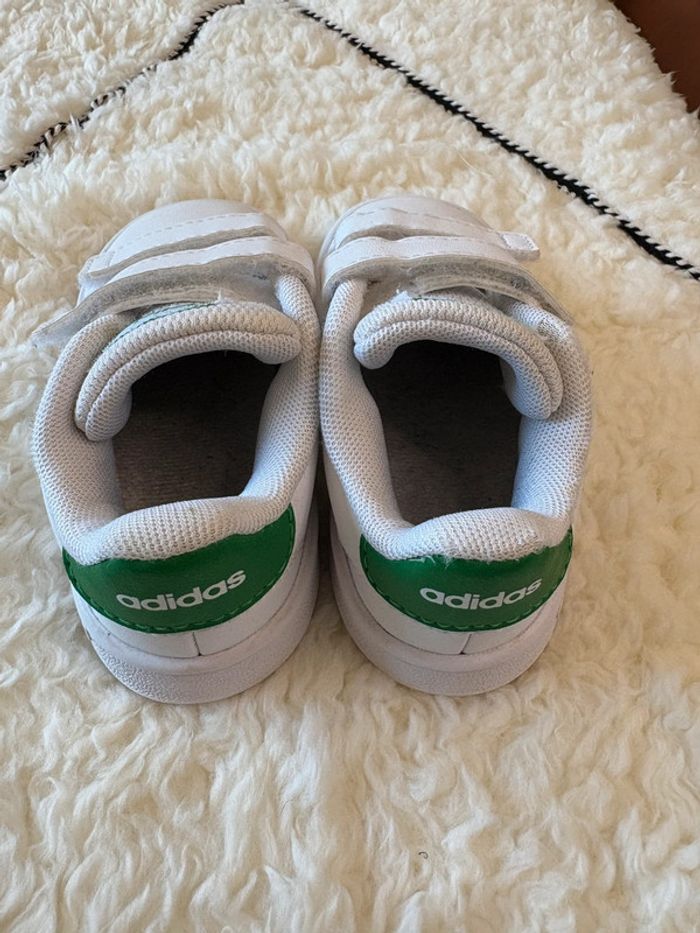 Adidas Pointure 21 - photo numéro 3