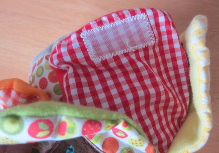 Jouet eveil a toucher "chou funky garden" - photo numéro 2