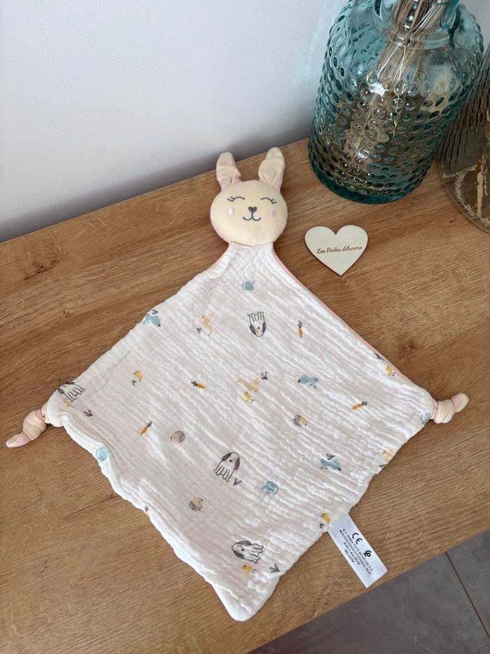 Doudou lapin lange rose - photo numéro 1