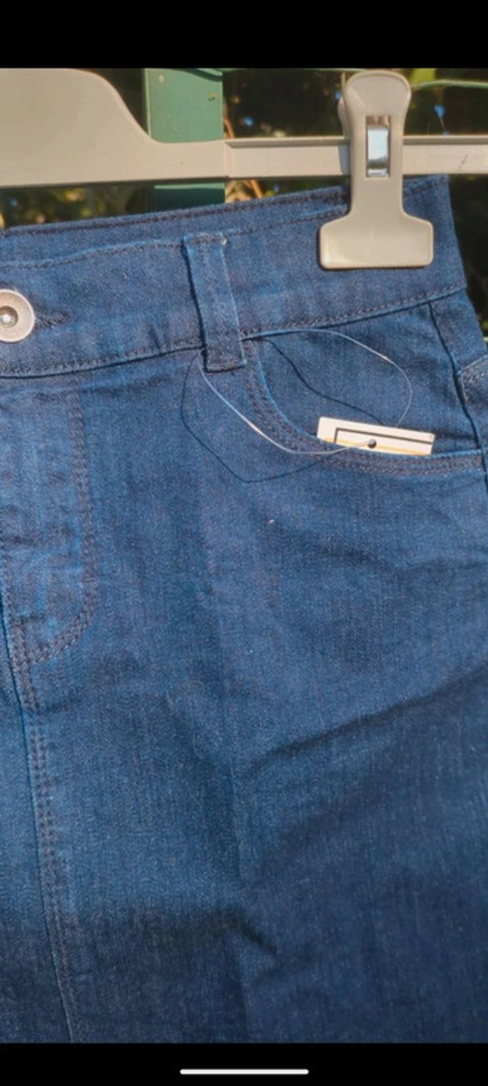 Jupe en jean neuve carton 1 a - photo numéro 3