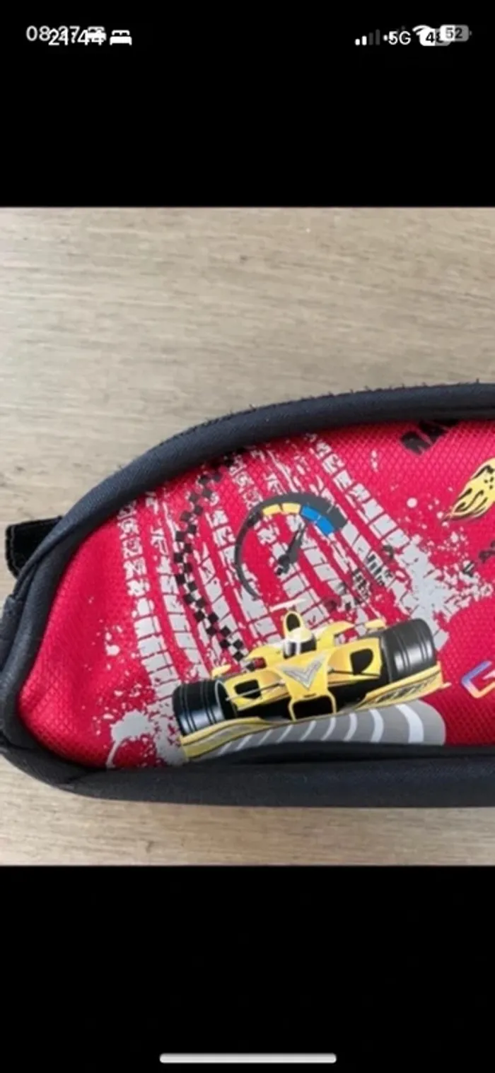 Trousse scolaire - photo numéro 2