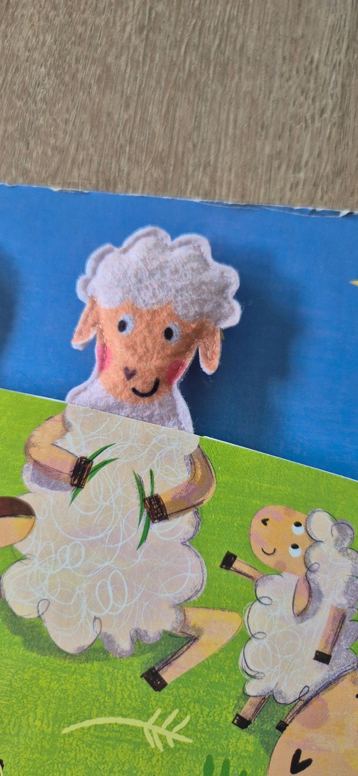 Livre Mes petits amis et moi Lola la vache - photo numéro 5