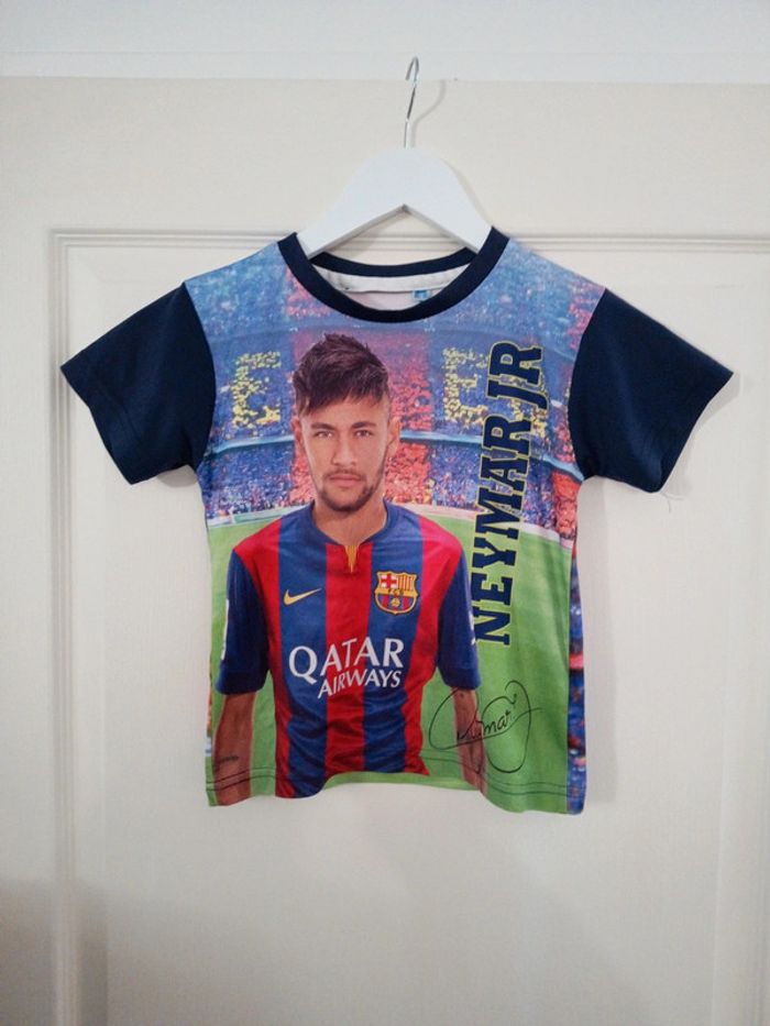 T-shirt Neymar FC Barcelone taille 4 ans