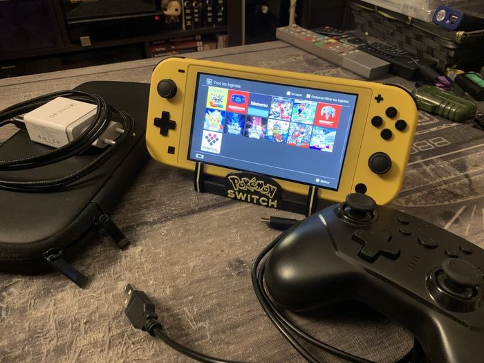 NINTENDO SWITCH LITE Jaune Optimisé 128Go