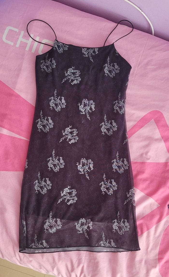 Robe courte moulante motif dragon chinois - photo numéro 3