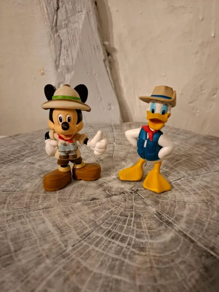 Figurines Mickey et Donald aventurier