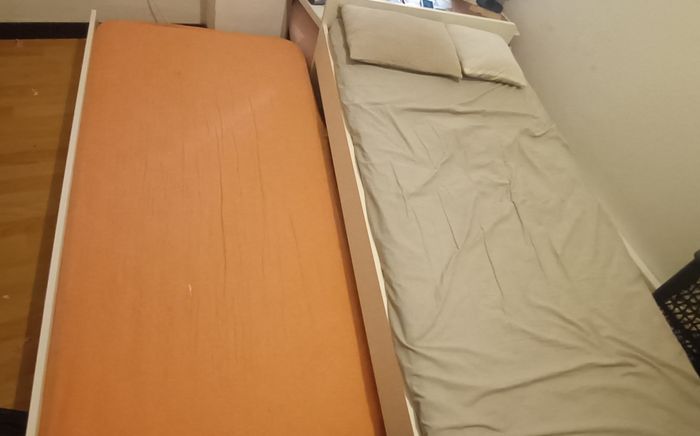 Lit gigogne +2 matelas et draps - photo numéro 2