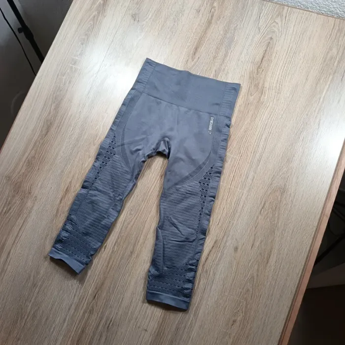 Legging gymshark femme M court violet lavande - photo numéro 2