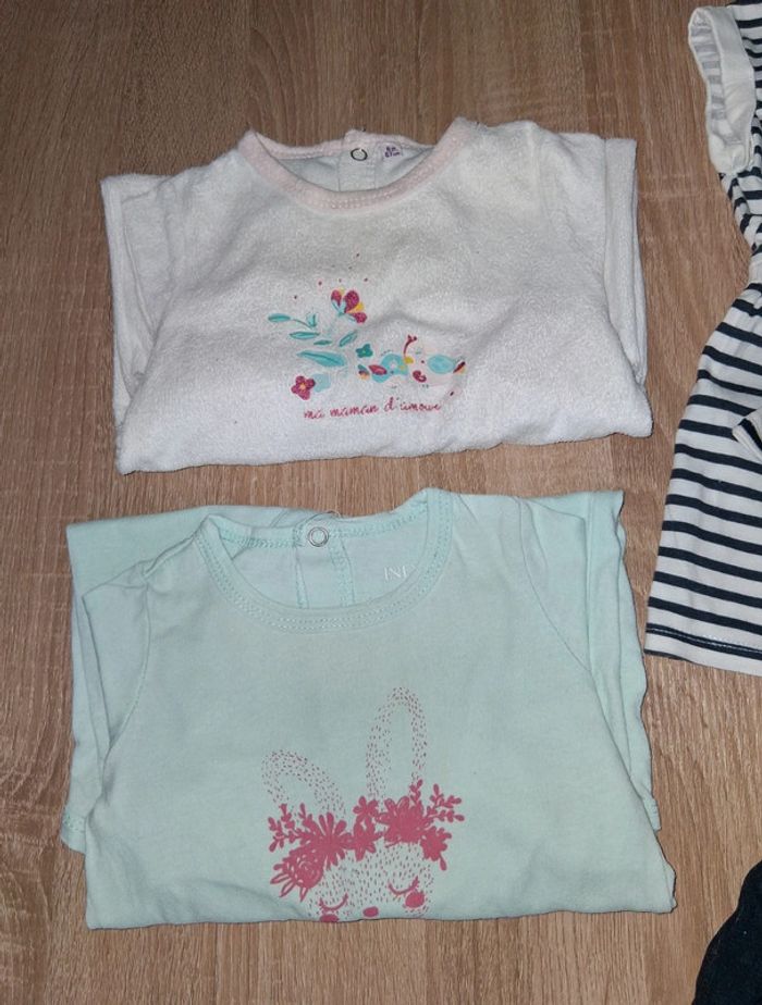 Lots de vêtements bébé fille taille 6/9 mois - photo numéro 2