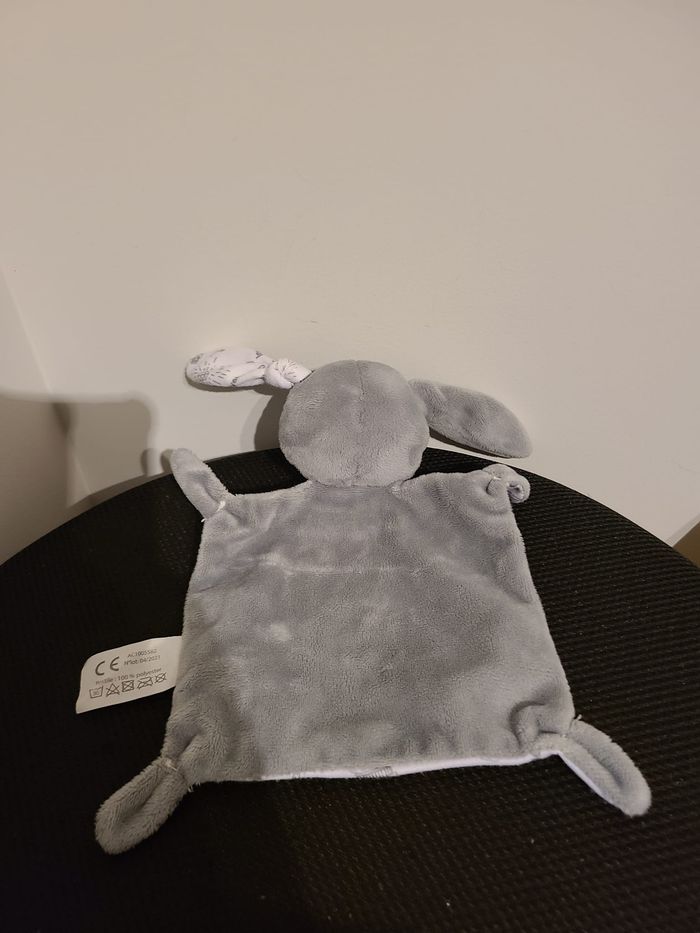 doudou lapin chien - photo numéro 2