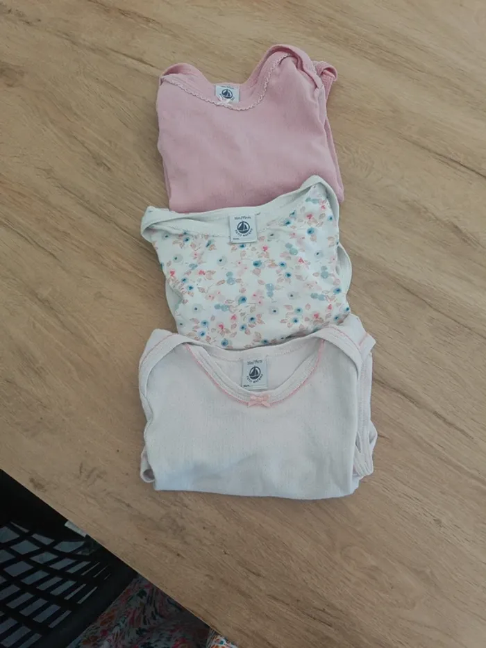 Lot de 3 bodies