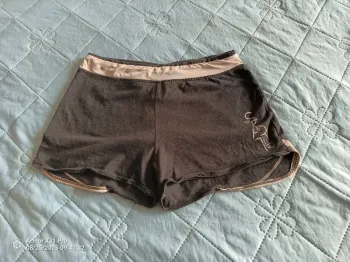 Short gris et rose 10 ans Decathlon