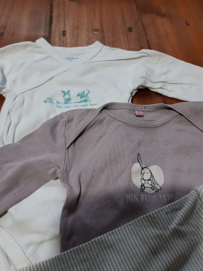Lot 4 bodys manches longues mixte bébé fille garçon 9 mois - photo numéro 2