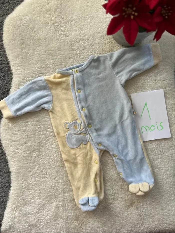 Pyjama ~ culbuto ~ 1 mois